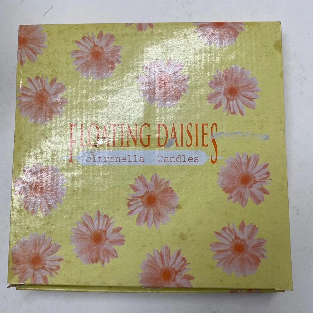 Vintage? Floating Yellow Daisies Citronella Candles (4) New In Box